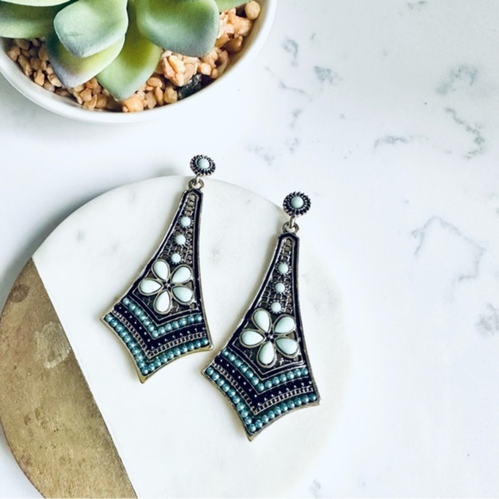 2/$30🌵 Blue Stone Bohemian Floral Dangle Earrings NEW Bali Boho Jewelry Gift